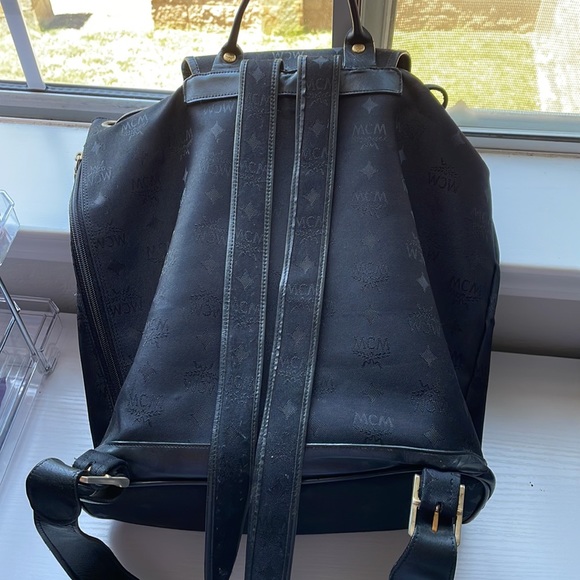 MCM Black Canvas Backpack ✨ - Picture 4 of 10